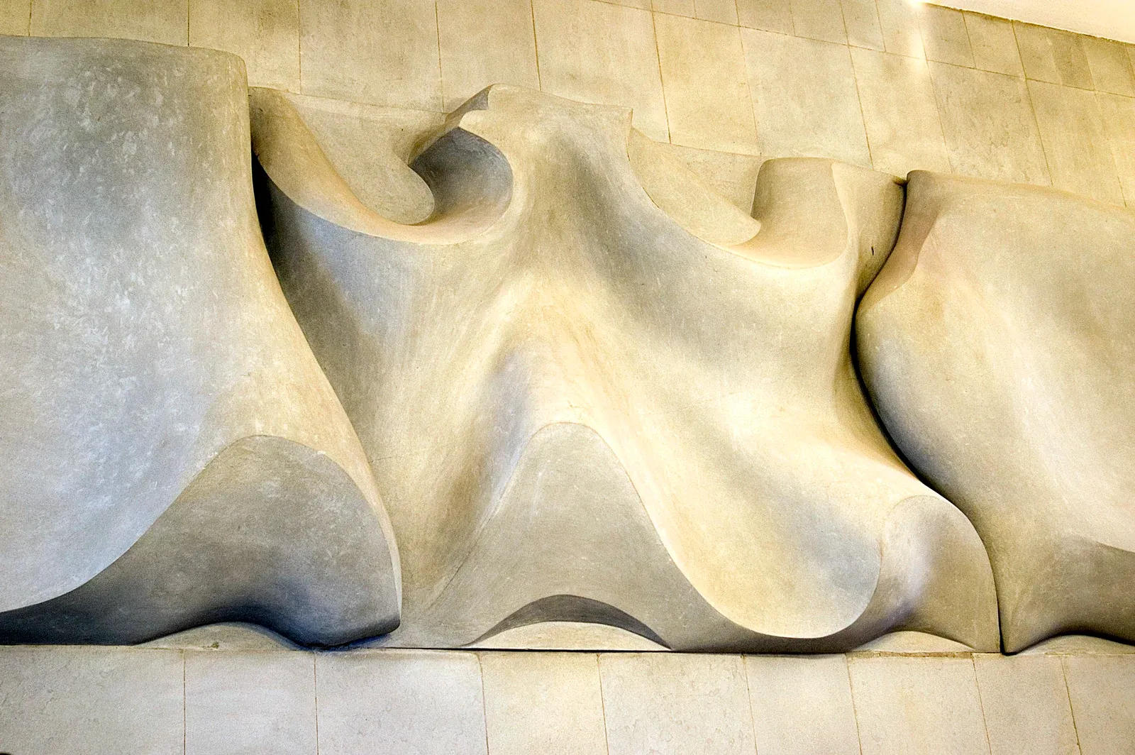 «Orzeł» (1978), arenaria di Brenna — opera di Antonina Wysocka-Jonczak