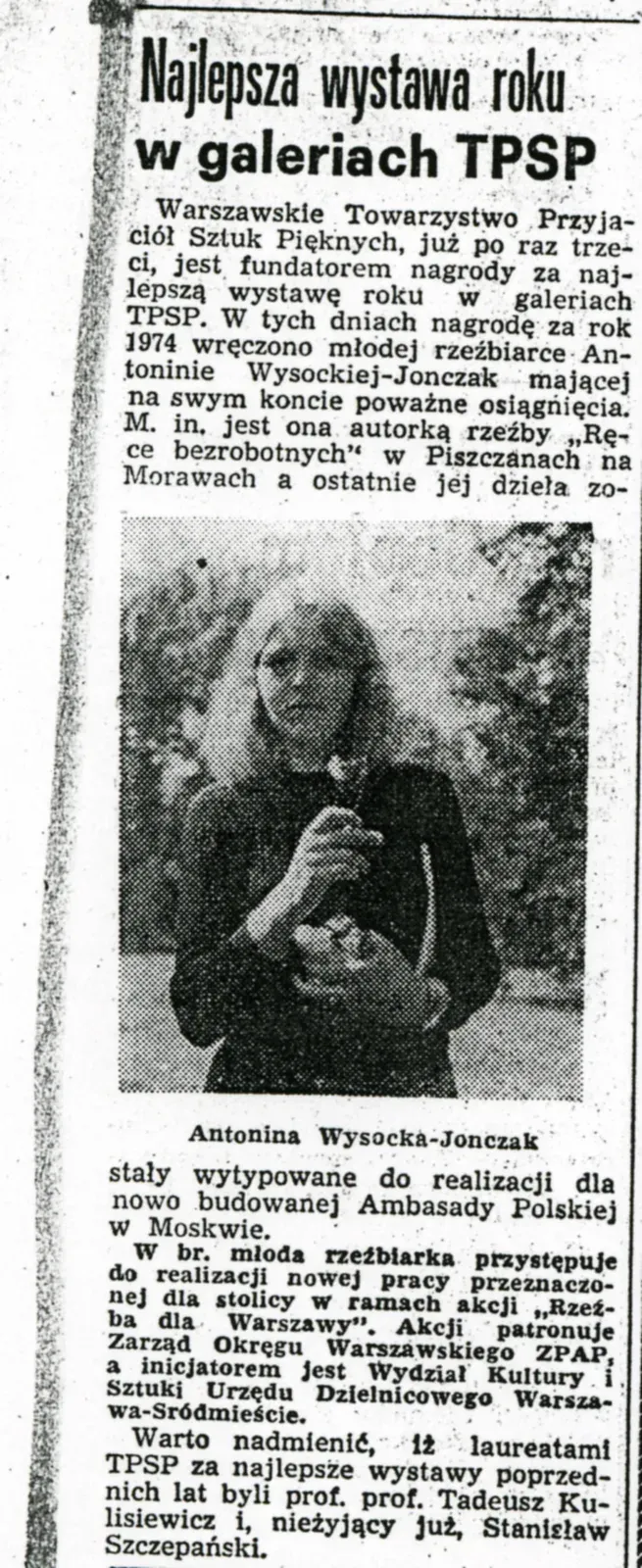 Ritaglio di giornale: «Najlepsza wystawa roku w galeriach TPSP», quotidiano polacco, 1975.